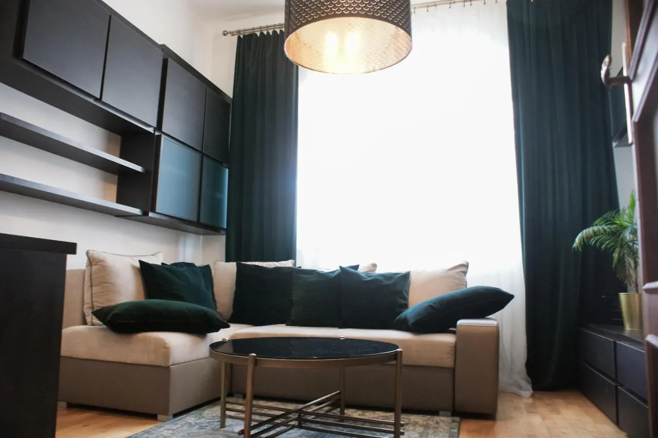 Euro-Room Krakow 0*,